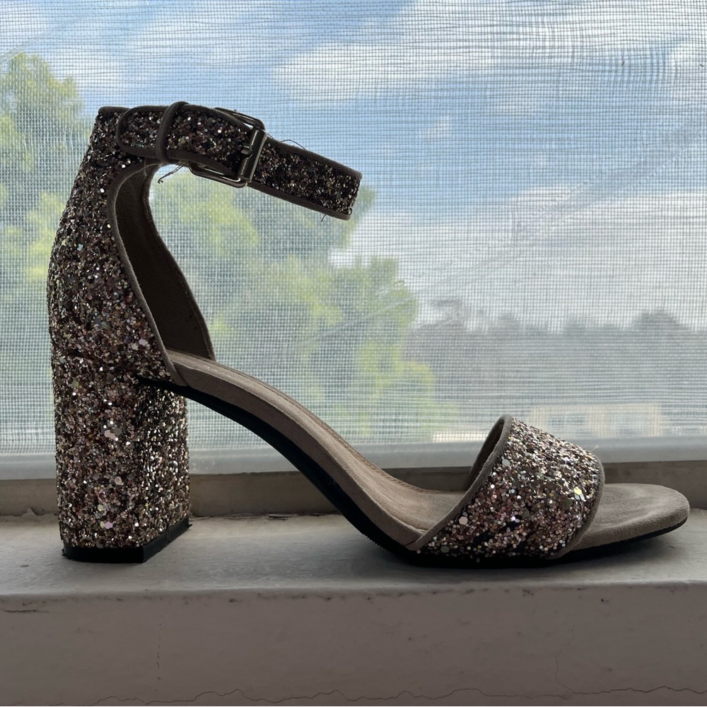 Rose Gold Metallic Block Heel Sandal